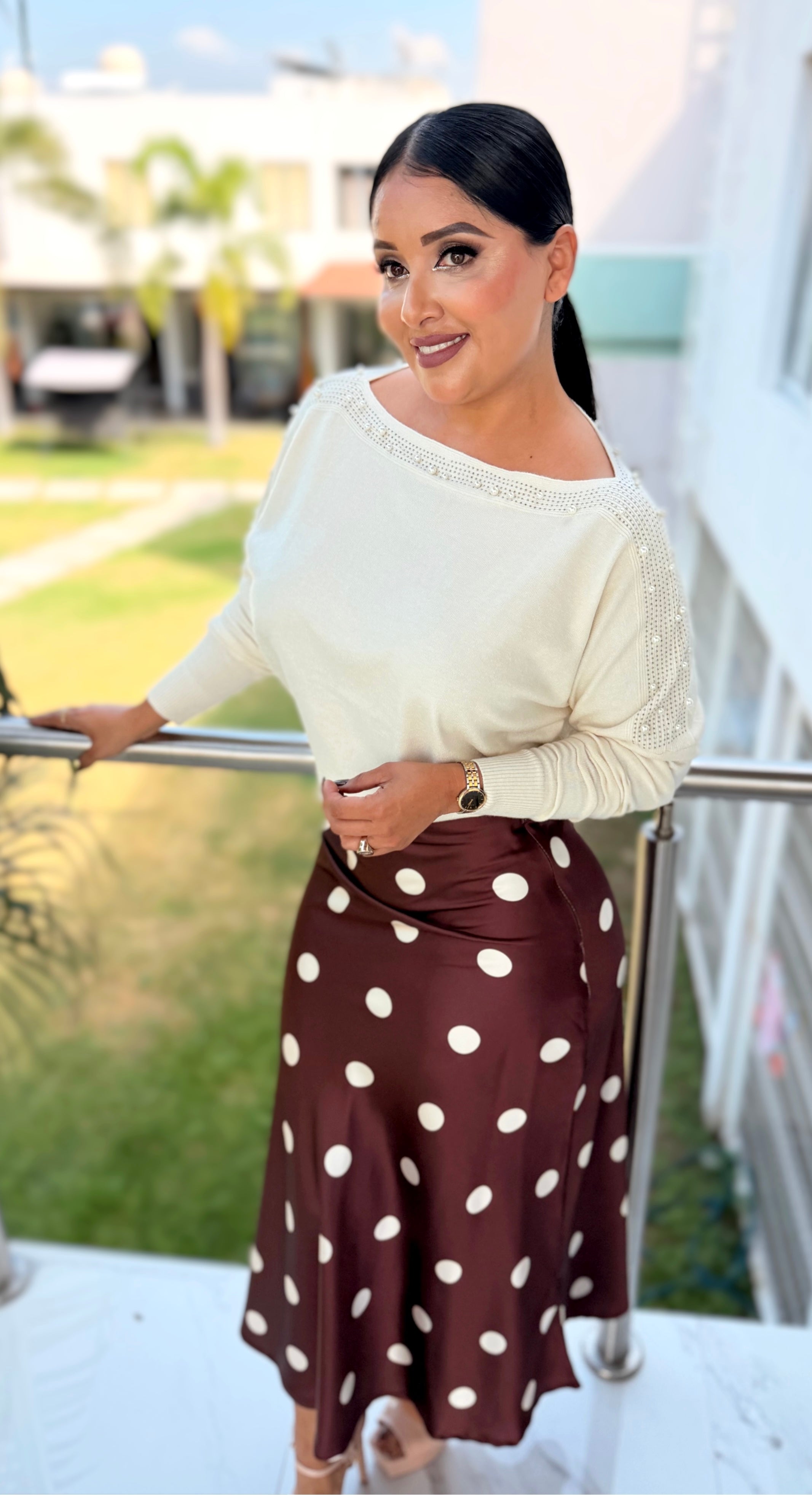 Blusa beige aperlada