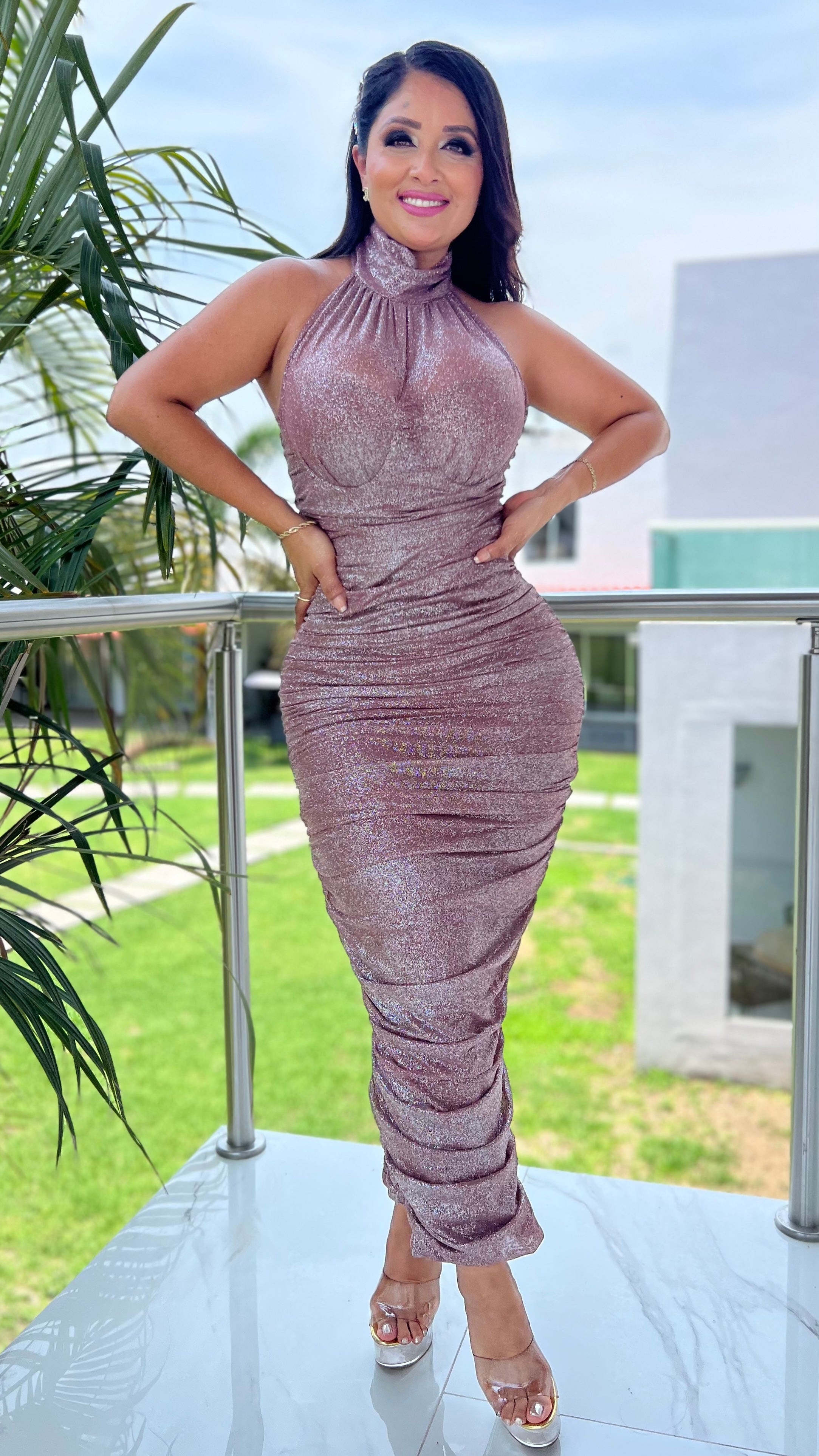 VESTIDO CUELLO ALTO  DRAPEADO