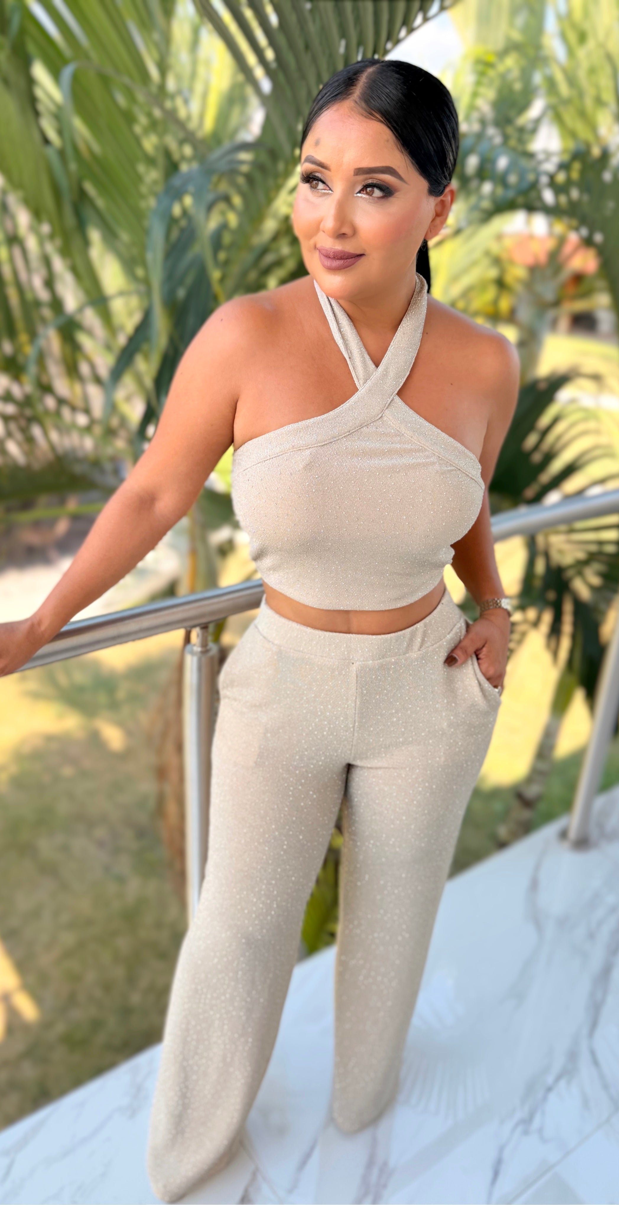 Conjunto Beige brilloso