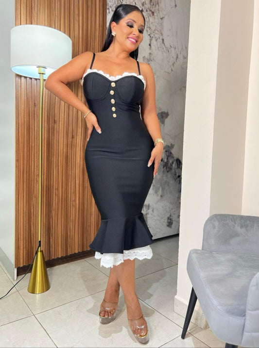 VESTIDO REINA